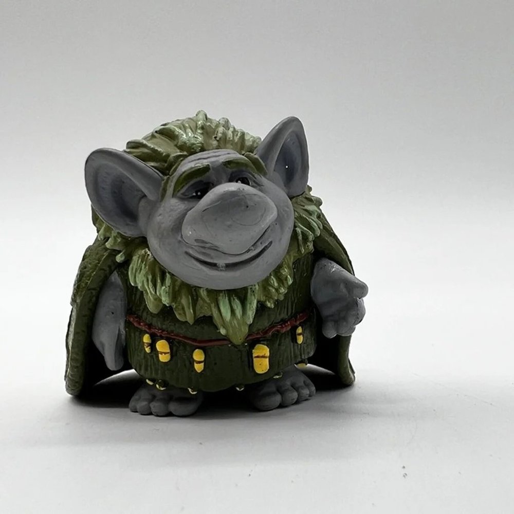 Disney Frozen II Movie Grand Pabbie Elder Love Troll Figure 3" PVC